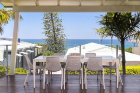 Sunshine Bliss Rooftop Retreat and Pool, Noosa